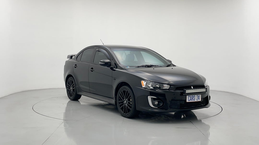 Right Front Diagonal (45- Degree) View