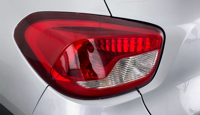 2018 Renault Kwid 1.0 RXT Opt, Petrol, Manual, 41,823 km, Left tail light - Chrome has minor damage