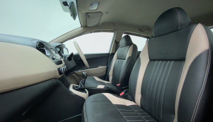 2018 Hyundai Grand i10 MAGNA 1.2 VTVT, Petrol, Manual, 41,853 km, Right Side Front Door Cabin