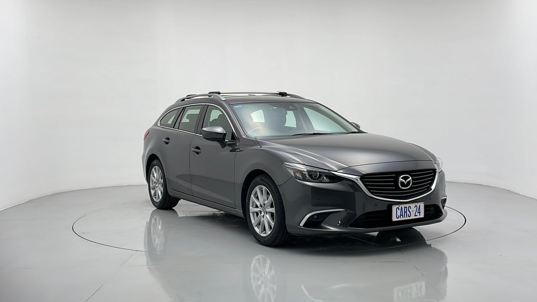 Right Front Diagonal (45- Degree) View