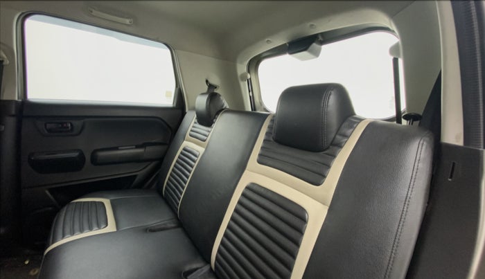 2021 Maruti New Wagon-R LXI 1.0 L, Petrol, Manual, 19,489 km, Right Side Rear Door Cabin