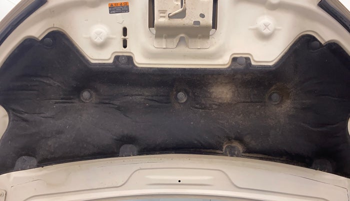 2017 Ford Ecosport 1.5TITANIUM TDCI, Diesel, Manual, 52,189 km, Bonnet (hood) - Insulation cover has minor damage