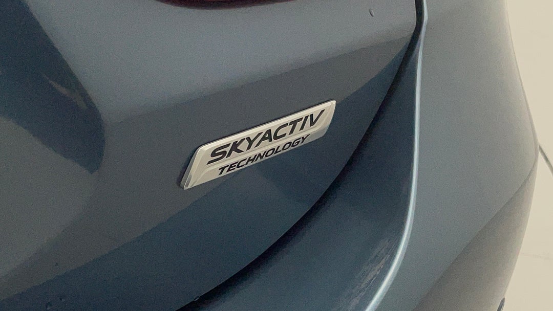 Badge (Boot Right Side)