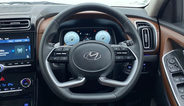 2021 Hyundai ALCAZAR PLATINUM(O) 7STR 1.5 AT, Diesel, Automatic, 26,541 km, Steering Wheel Close Up
