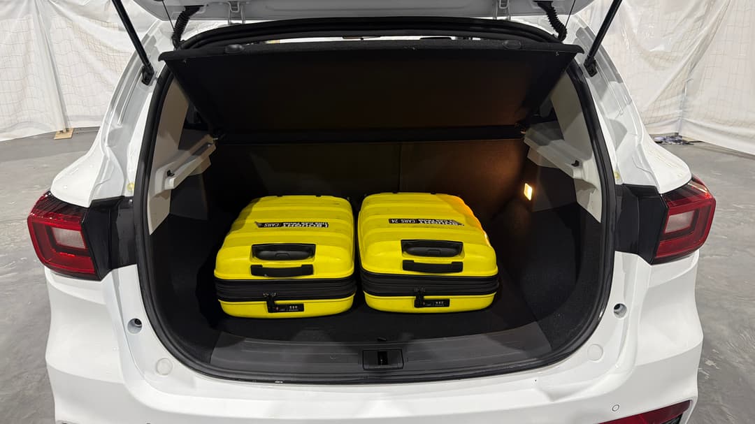 2023 MG ZS Excite, Automatic, 27272 km, Boot Inside View with Luggage