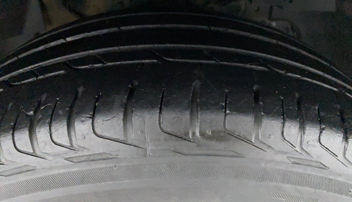 2020 Tata NEXON XZ+ 1.2, Petrol, Manual, 43,301 km, Right Front Tyre Tread