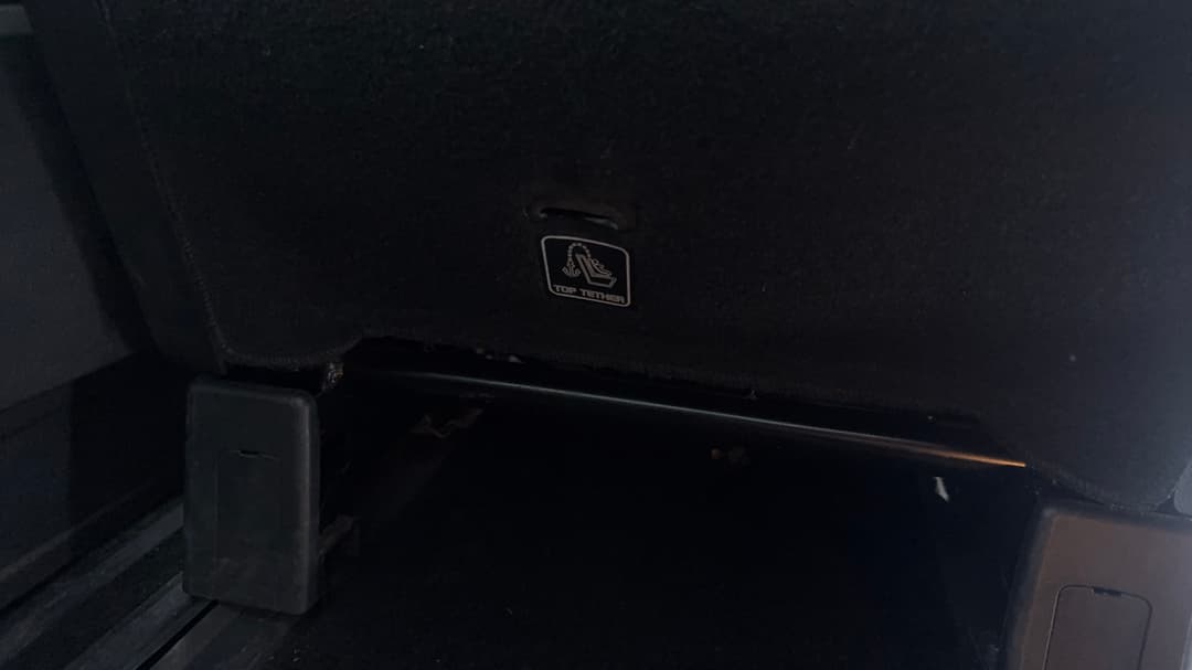 2022 Hyundai Staria Staria, Automatic, 84938 km, Child Seat Anchor Points