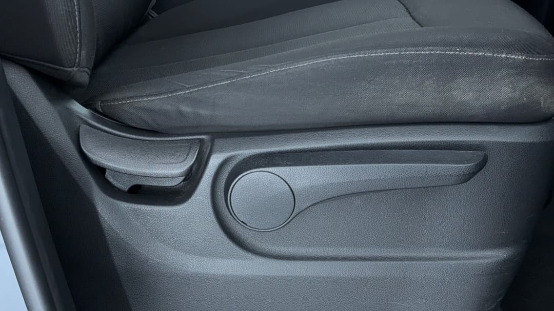 2022 Hyundai Staria Staria, Automatic, 84938 km, Drivers Side Adjustment Panel