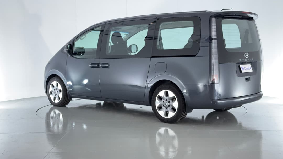 2022 Hyundai Staria Staria, Automatic, 84938 km, Left Back Diagonal (45- Degree) View