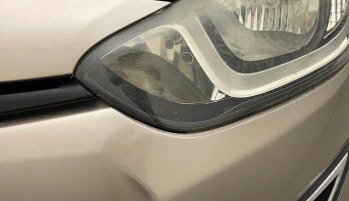 2012 Hyundai i20 MAGNA (O) 1.2, Petrol, Manual, 32,905 km, Left headlight - Headlight parking bulb fused