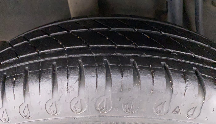 2020 Datsun Redi Go T (O), Petrol, Manual, 29,164 km, Right Rear Tyre Tread