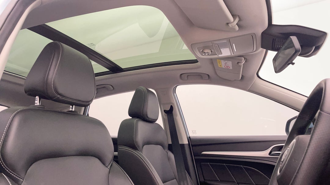Interior Sunroof/Moonroof
