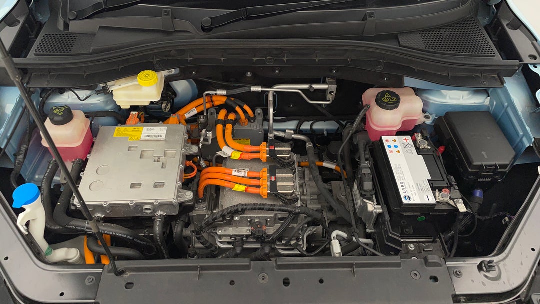 Open Bonnet (Engine)