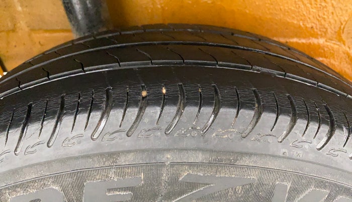 2019 Maruti S PRESSO VXI PLUS, Petrol, Manual, 35,467 km, Right Rear Tyre Tread