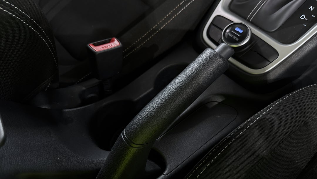 2023 Hyundai Venue Venue, Automatic, 43489 km, Handbrake