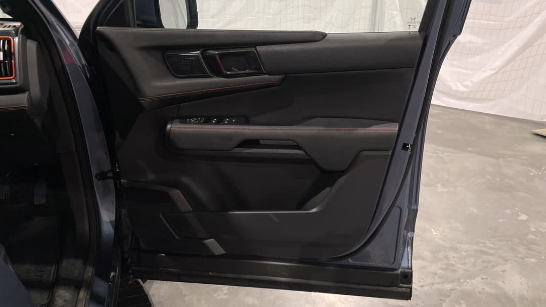 2025 Byd Shark 6 Dual Motor Premium, Automatic, 37858 km, Speaker View