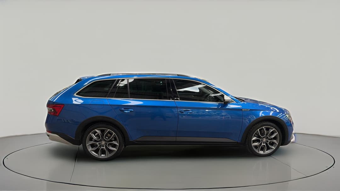 2020 SKODA Superb 200tsi Scout Limited Edition, Automatic, 99240 km, Right Side View