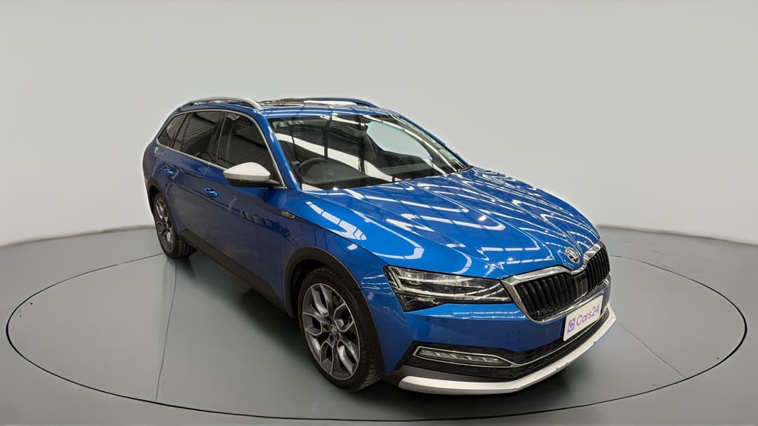 2020 SKODA Superb 200tsi Scout Limited Edition, Automatic, 99240 km, Right Front Diagonal (45- Degree) View