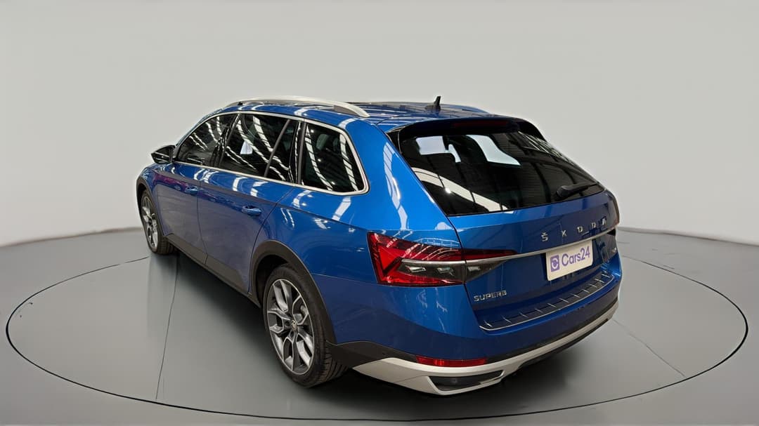 2020 SKODA Superb 200tsi Scout Limited Edition, Automatic, 99240 km, Left Back Diagonal (45- Degree) View
