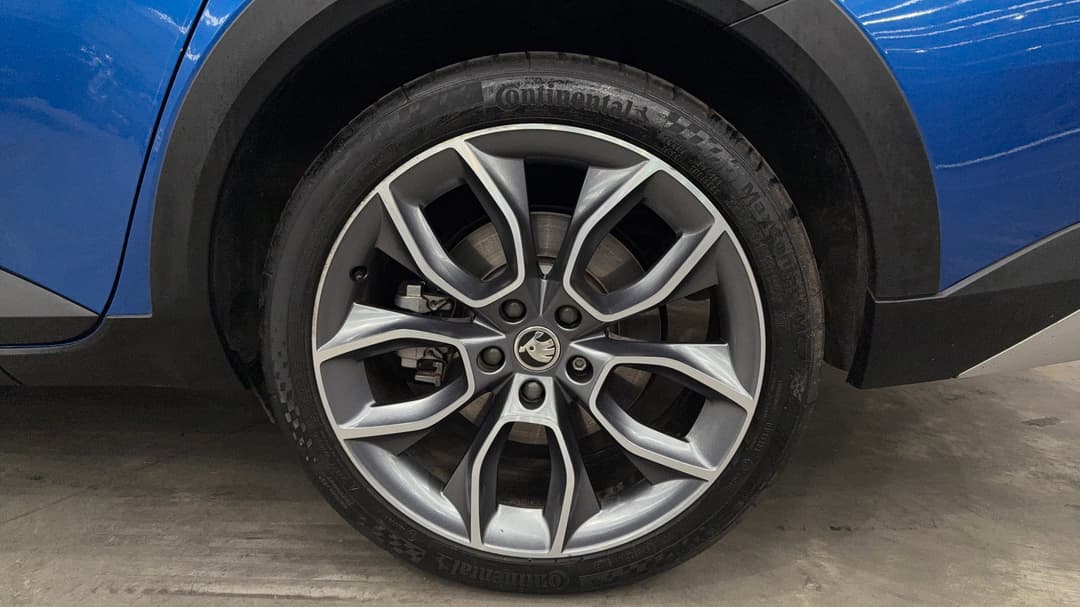 2020 SKODA Superb 200tsi Scout Limited Edition, Automatic, 99240 km, Left Rear Wheel