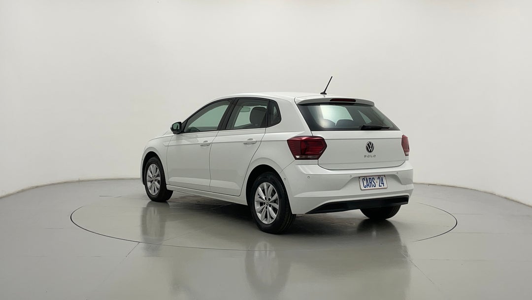 Left Back Diagonal (45- Degree) View