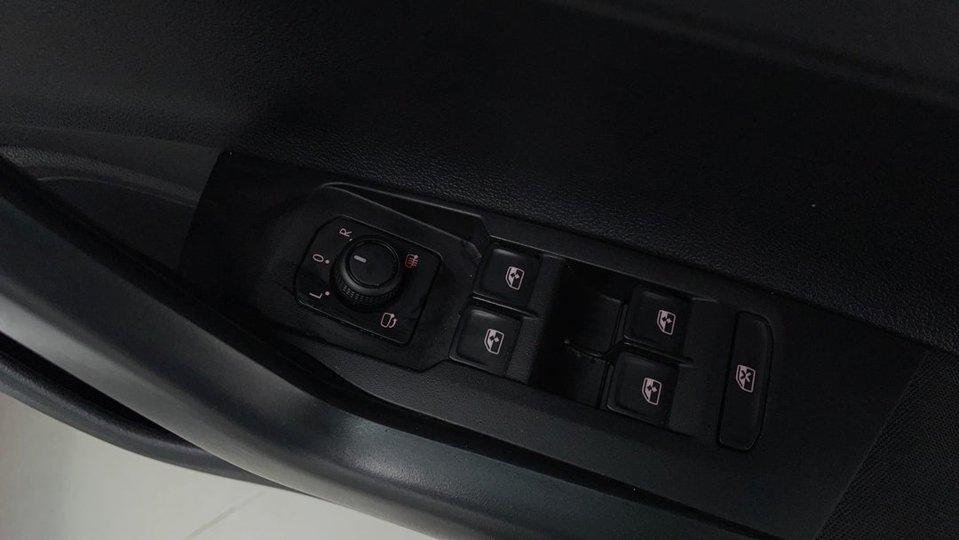 Drivers Side Door Panel Controls