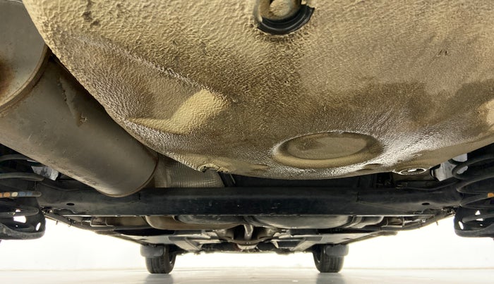 2014 Volkswagen Vento COMFORTLINE MT PETROL, Petrol, Manual, 45,321 km, Rear Underbody