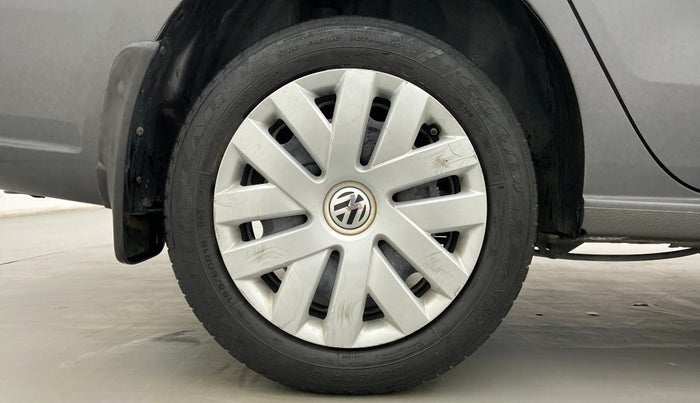 2014 Volkswagen Vento COMFORTLINE MT PETROL, Petrol, Manual, 45,321 km, Right Rear Wheel