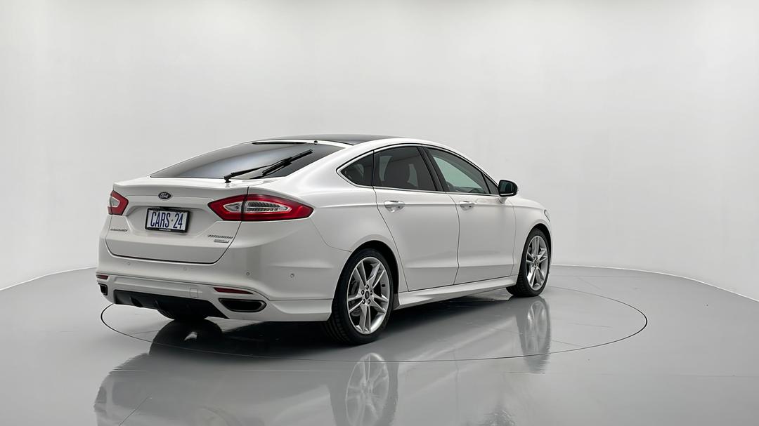 2017 Ford Mondeo Titanium, Automatic, 64921 km, Right Back Diagonal (45- Degree) View