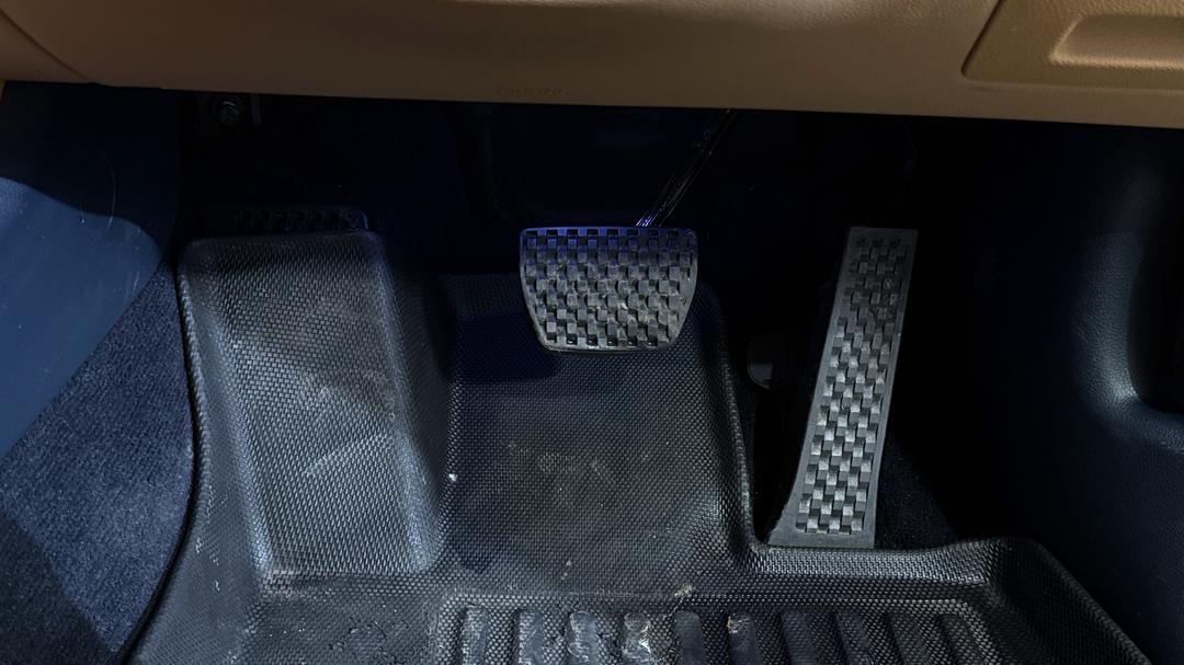 2021 Genesis Gv80 3.5t AWD 7 Seat, Automatic, 98879 km, Pedals and Footmat