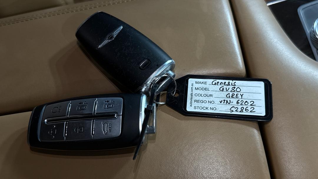 2021 Genesis Gv80 3.5t AWD 7 Seat, Automatic, 98879 km, Key Close-up