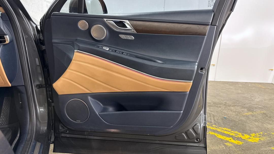 2021 Genesis Gv80 3.5t AWD 7 Seat, Automatic, 98879 km, Speaker View