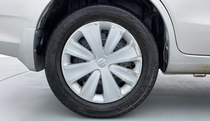 2017 Maruti Ertiga VXI ABS, Petrol, Manual, 17,813 km, Right Rear Wheel
