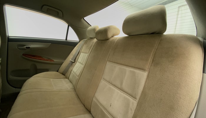 2011 Toyota Corolla Altis J PETROL, Petrol, Manual, 53,181 km, Right Side Rear Door Cabin