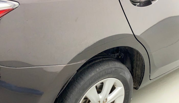 2018 Toyota Corolla Altis G DIESEL, Diesel, Manual, 1,02,279 km, Right quarter panel - Slightly dented