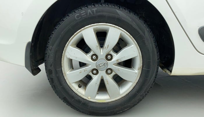 2014 Hyundai Xcent S (O) 1.2, Petrol, Manual, 1,12,986 km, Right Rear Wheel
