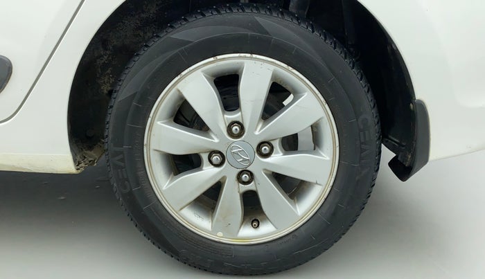 2014 Hyundai Xcent S (O) 1.2, Petrol, Manual, 1,12,986 km, Left Rear Wheel