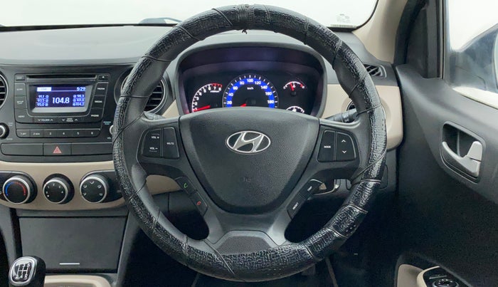 2014 Hyundai Xcent S (O) 1.2, Petrol, Manual, 1,12,986 km, Steering Wheel Close Up