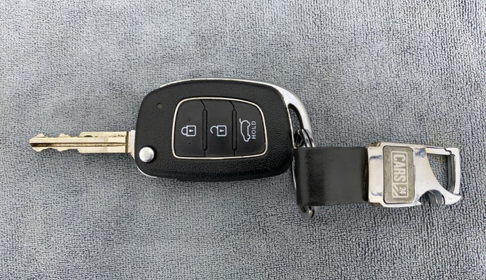 2016 Hyundai Elite i20 SPORTZ 1.2, Petrol, Manual, 29,211 km, Key Close Up