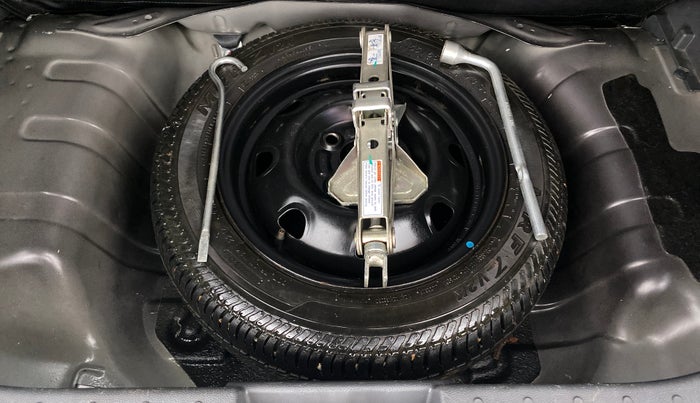 2017 Maruti Alto K10 VXI (O) AMT, Petrol, Automatic, 26,390 km, Spare Tyre