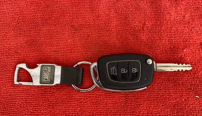 2015 Hyundai Elite i20 SPORTZ 1.2, Petrol, Manual, 50,408 km, Key Close Up