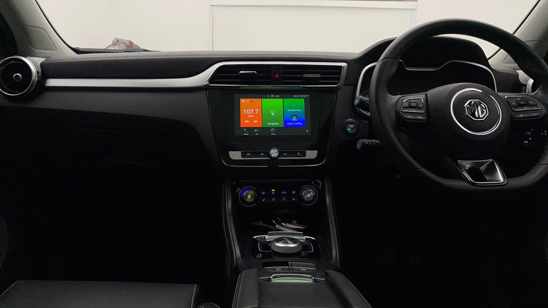2020 MG ZS EV Essence, Automatic, 33958 km, Dashboard View