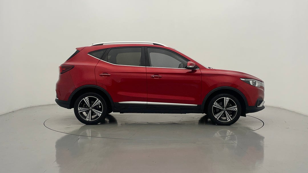 2020 MG ZS EV Essence, Automatic, 33958 km, Right Side View