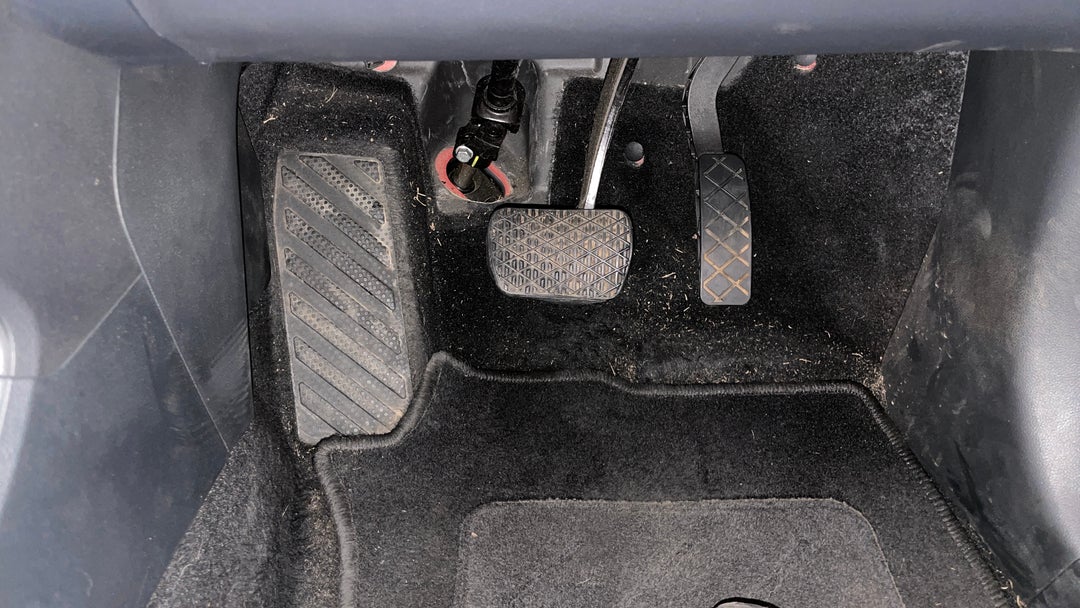 2020 MG ZS EV Essence, Automatic, 33958 km, Pedals and Footmat