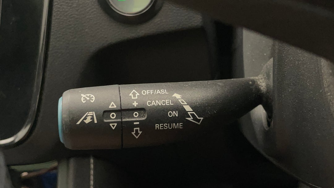 2020 MG ZS EV Essence, Automatic, 33958 km, Cruise Control