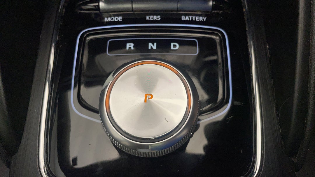 2020 MG ZS EV Essence, Automatic, 33958 km, Gear Lever 