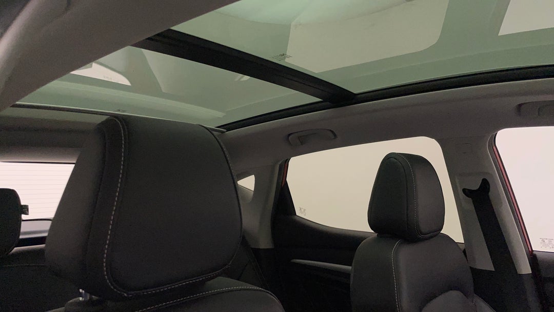 2020 MG ZS EV Essence, Automatic, 33958 km, Interior Sunroof/Moonroof