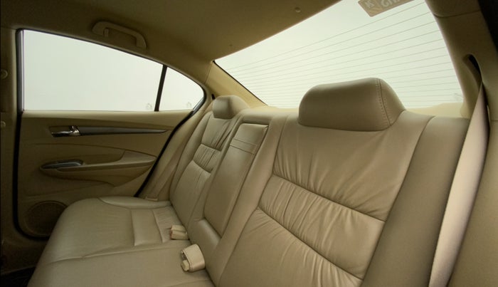 2012 Honda City 1.5L I-VTEC V MT, Petrol, Manual, 33,799 km, Right Side Rear Door Cabin