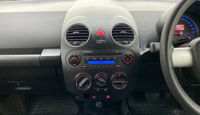 2010 Volkswagen Beetle 2.0 AT, Petrol, Automatic, 13,268 km, Air Conditioner