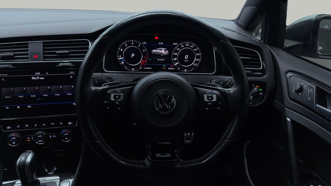 2019 Volkswagen Golf R, Automatic, 55812 km, Steering Wheel Close-up